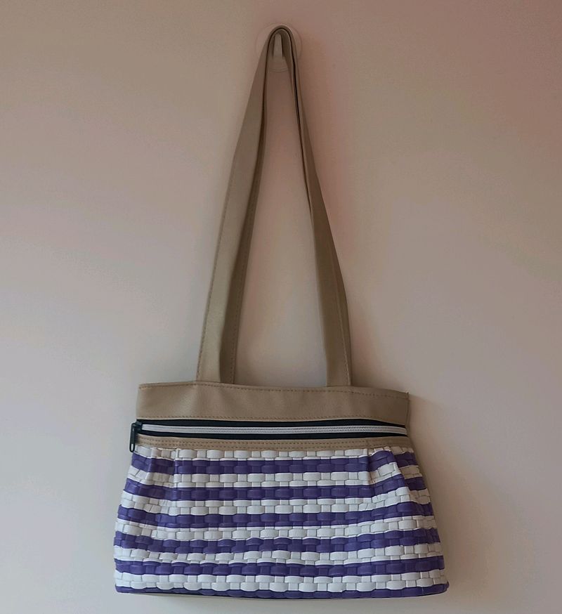Beige Handbag With Purple And White Stripes