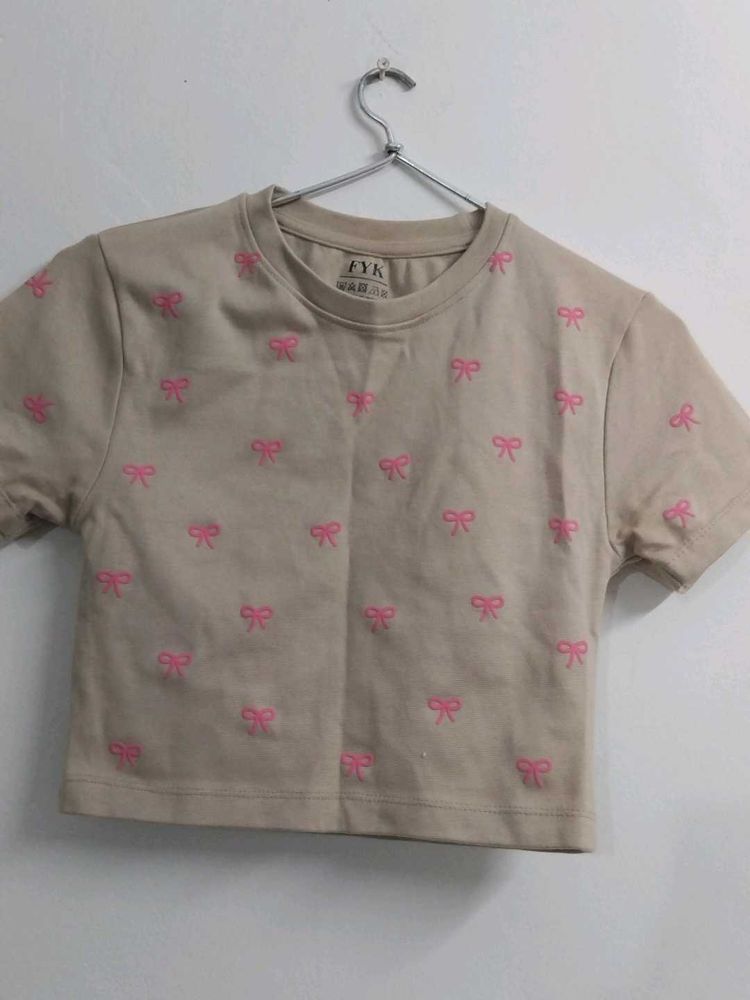 Cute Bow Print Cropped T-Shirt