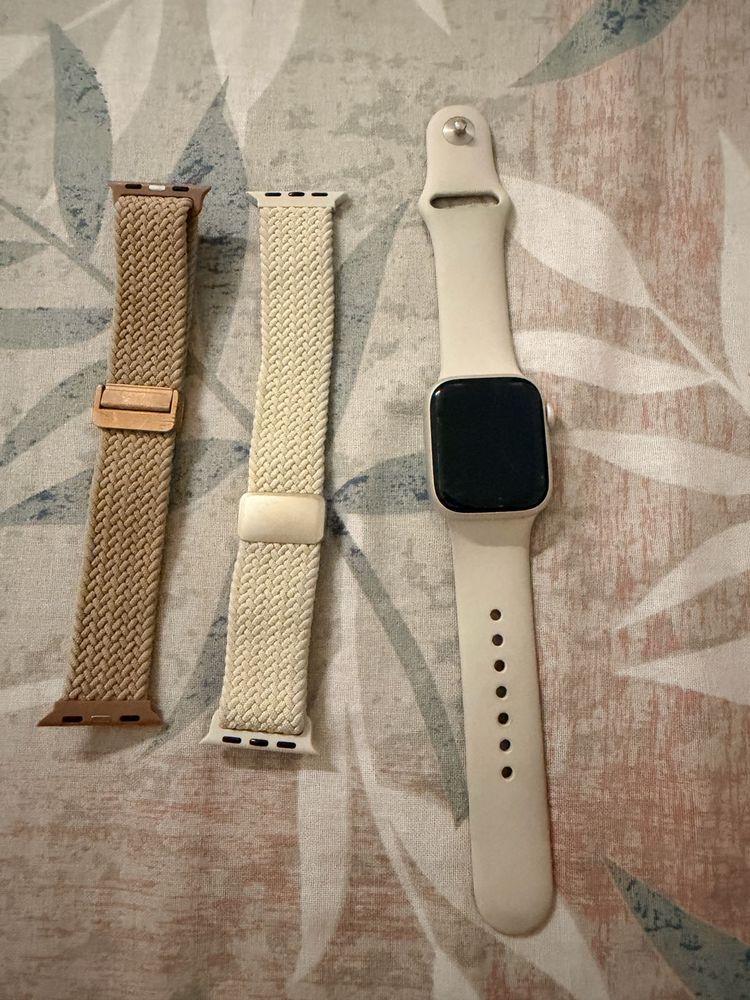 Apple Watch Series 8 original charger with 2 Bands