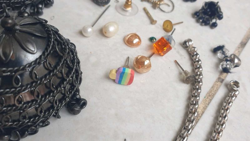 Boho &amp; Chic Earring Collection