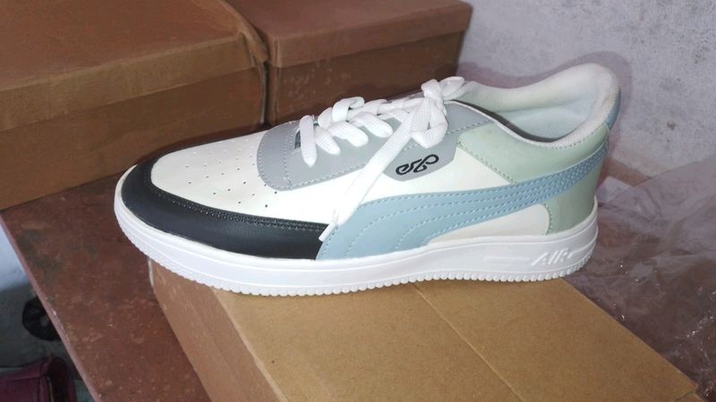 Sport Shoes 7 To 10 No Size