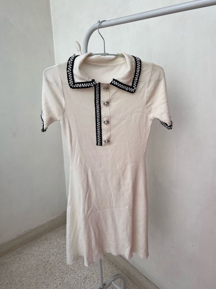 Chic Knit Collared Dress