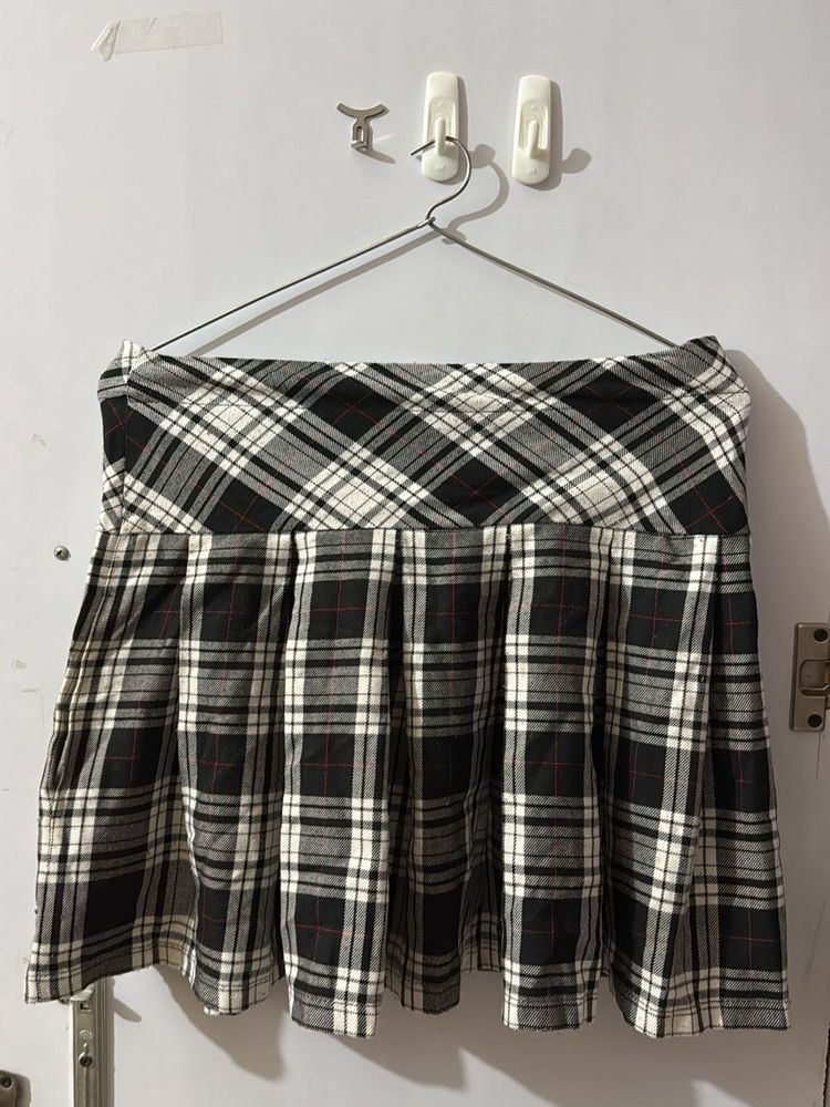 Plaid Pleated Mini Skirt