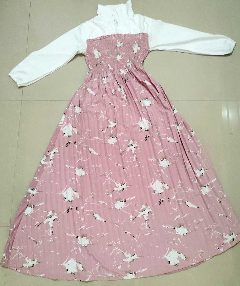 Chic Pleated Floral Maxi Dress
