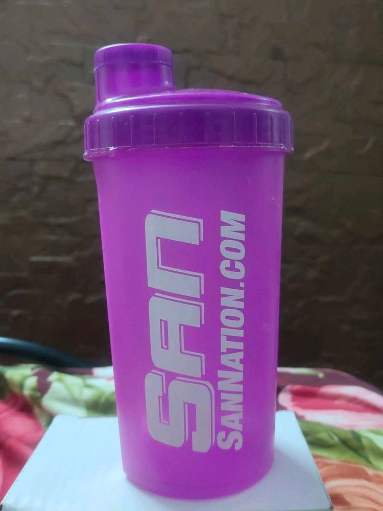 (PRICE DROP) Original Imported Sannation Shaker Cu
