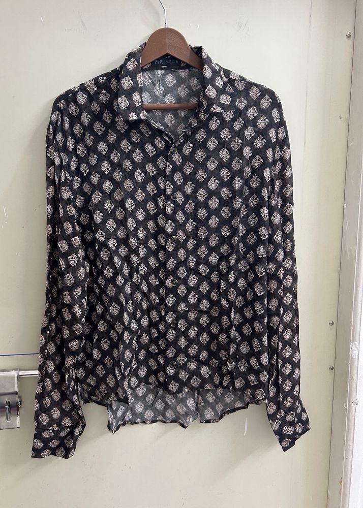 Stylish Printed Black Shirt size:M(Brand new )
