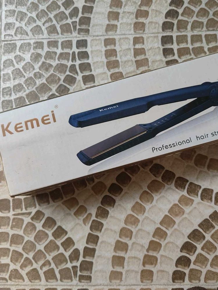 Kemei Professional Hair Straightener