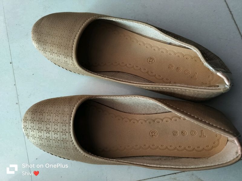 New Golden Bellies (Size-43)