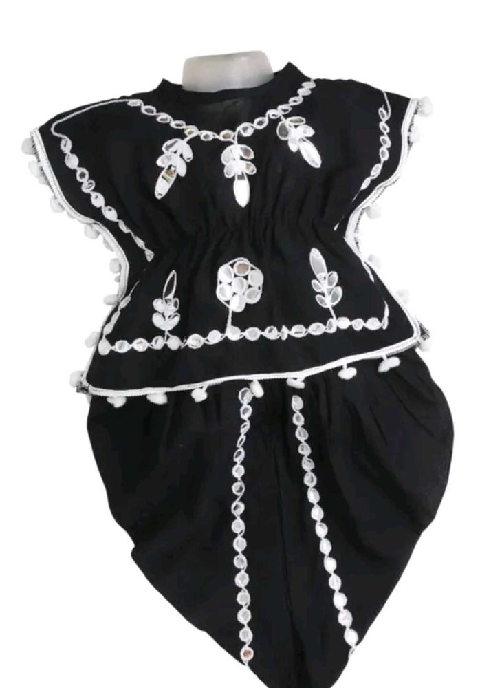 Black mirror-embellished top and bottom set