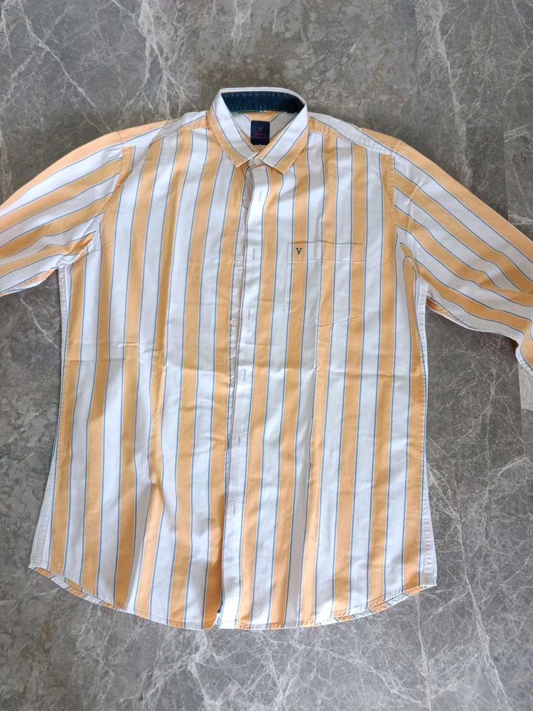 Van hausen Striped Men's Casual Shirt
