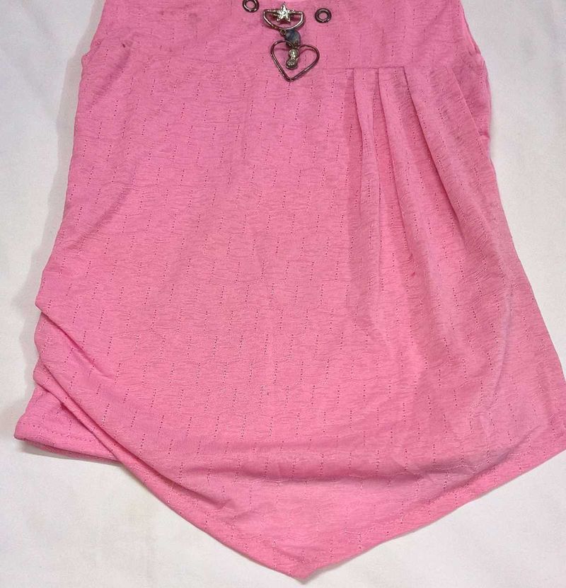 Pink Textured Kurta with Heart Charm Designer pie