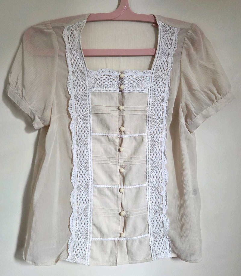 Chic Lace Trim Tunic Top