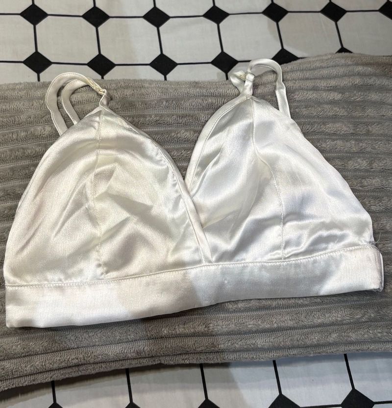 Clovia Satin Bralette
