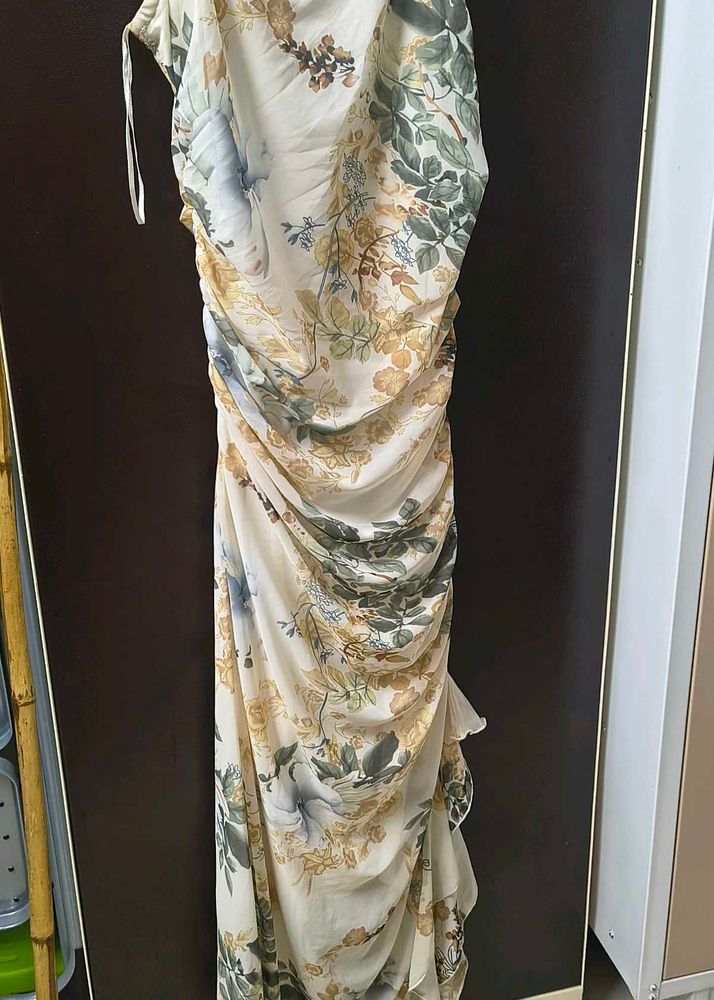 Zudio Elegant Floral Ruched Dress