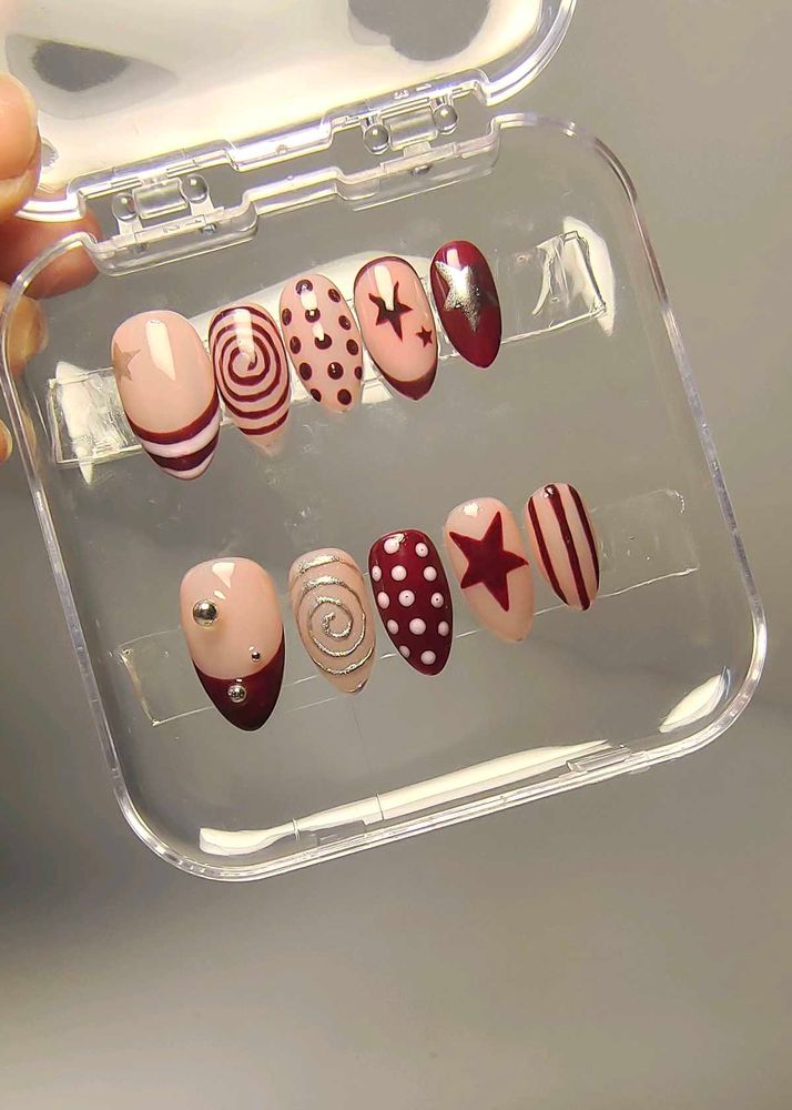 Chic Press-On Nails Set