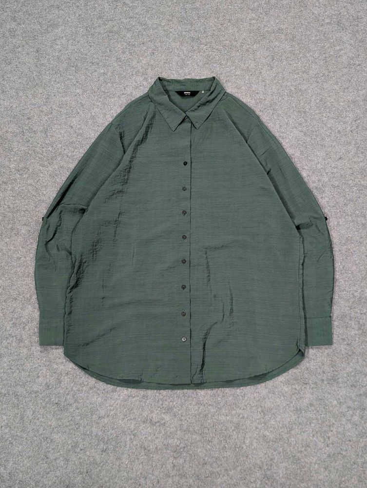 Max Green Textured Button-Up Shirt