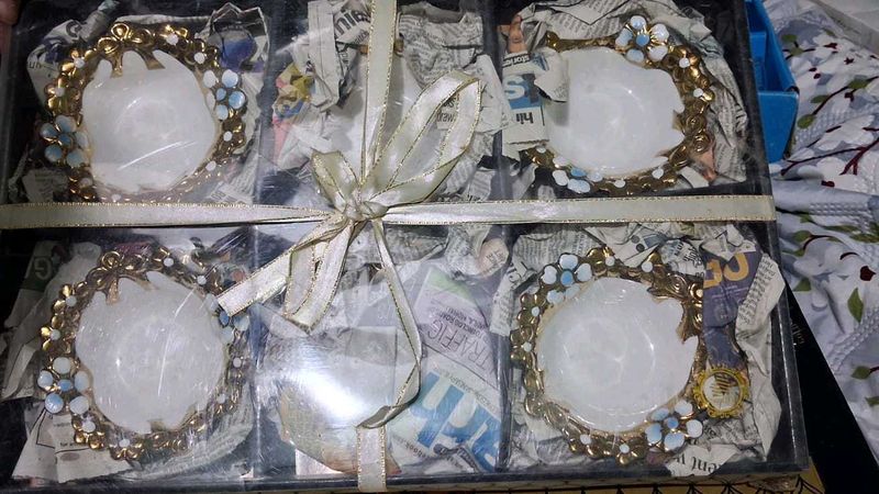 Set of 4 Decorative Bowls