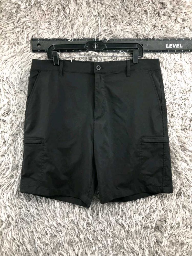CHAPS Men's Black Cargo Shorts