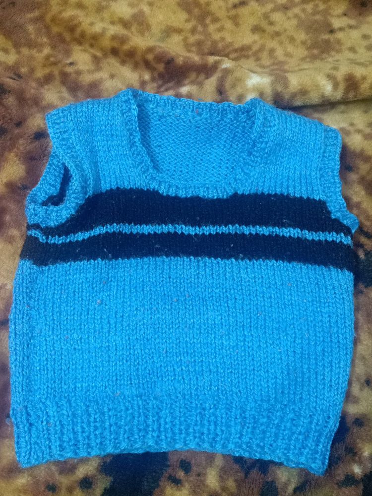 Half Sleeves Woolen Top For 0-3 Months Baby