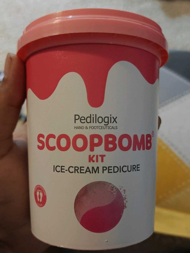 Pedilogix Scoopbomb Ice-Cream Pedicure Kit