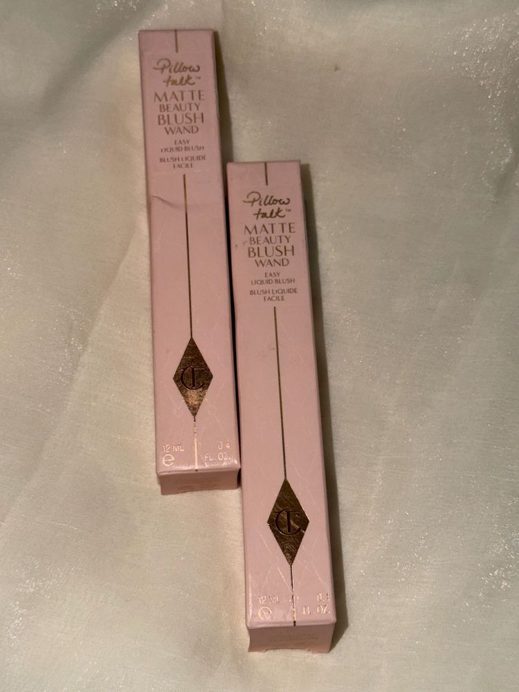 Charlotte Tilbury Blush Wand - Pillow Talk