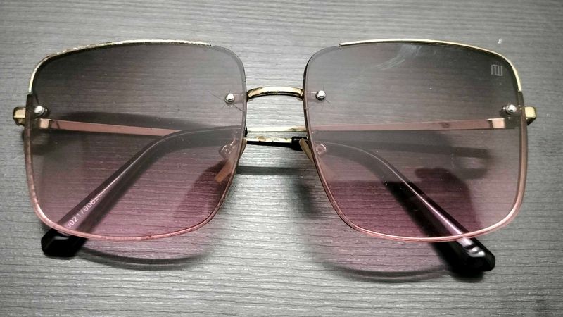 Chic Oversized Square Sunglasses