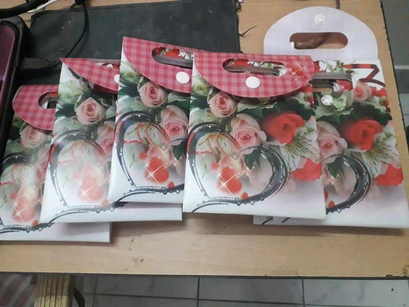 Gift Bags - Floral Design