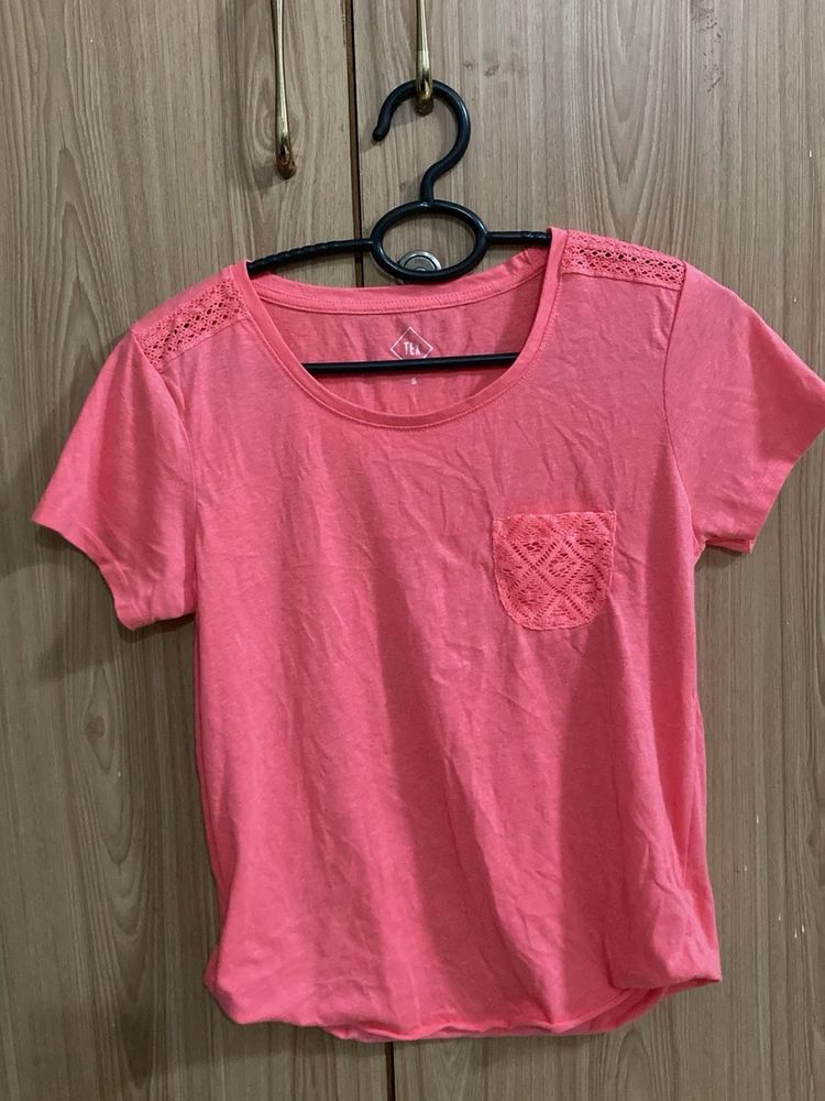 New Top with lace work