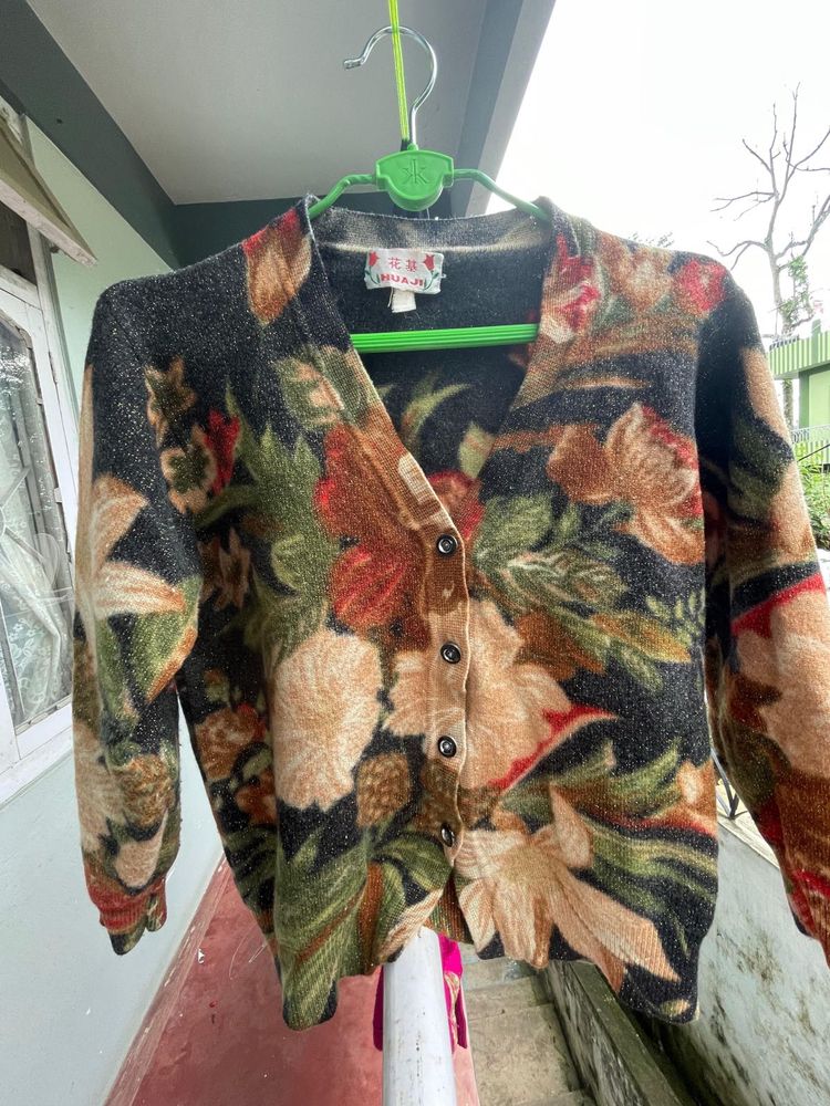 Cozy Floral Print Cardigan