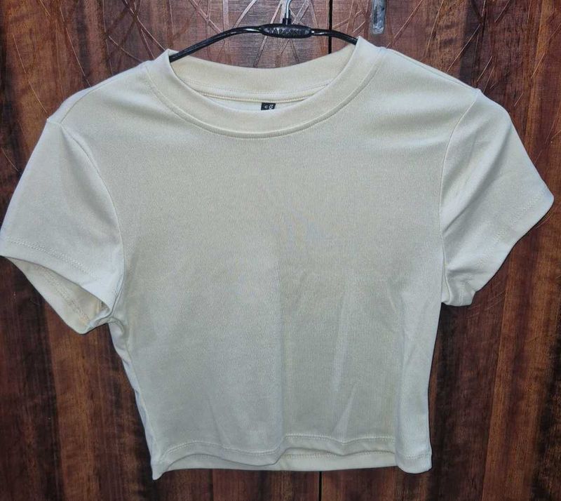Basic Cropped T-Shirt