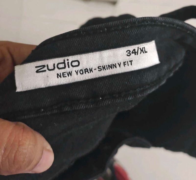 Zudio Black Skinny Fit Jeans