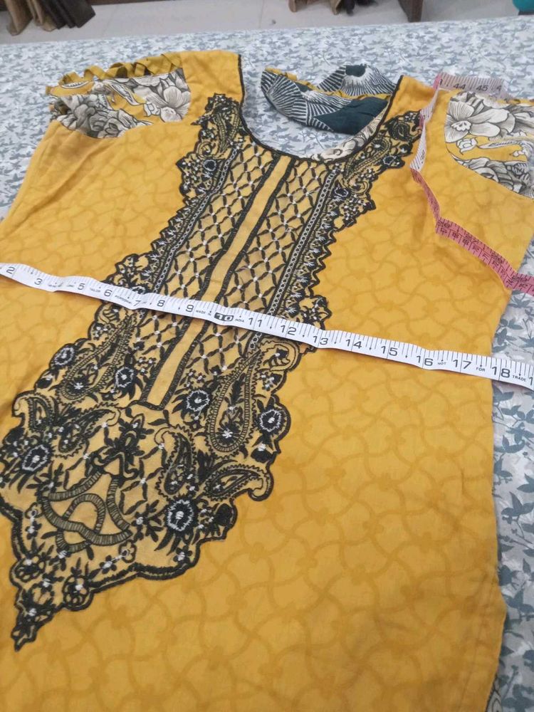 pakistani suit