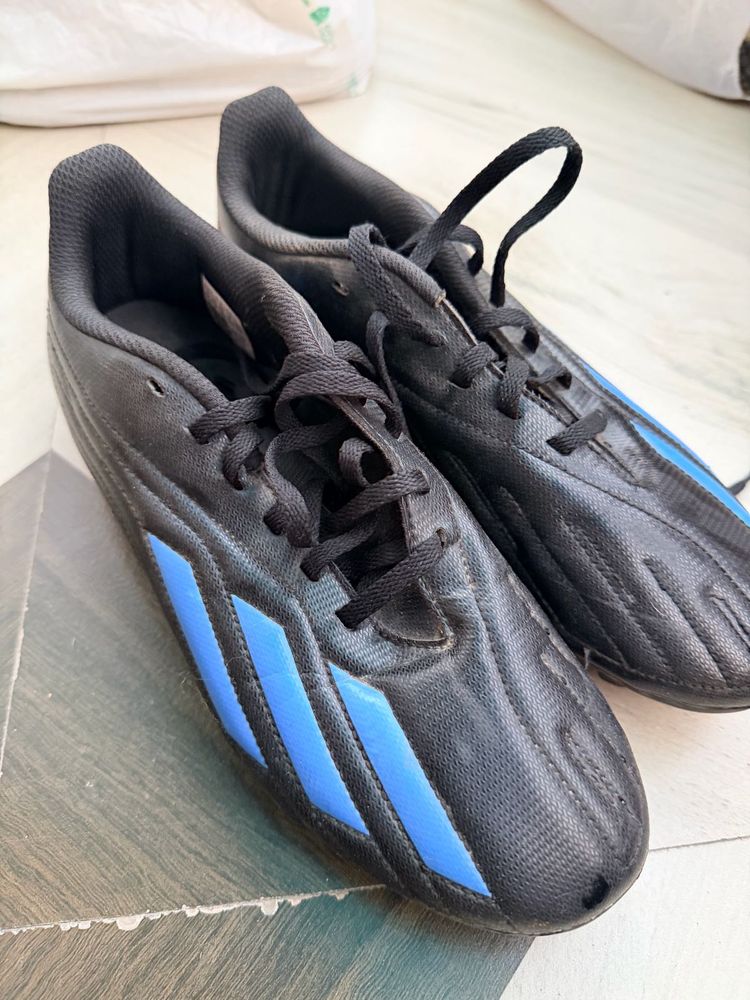 Men's Black &amp; Blue Soccer Cleats