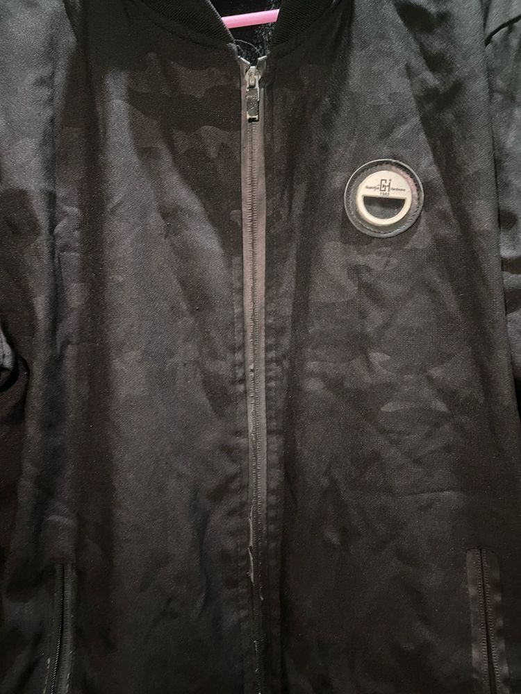 Stylish Camo Bomber Jacket