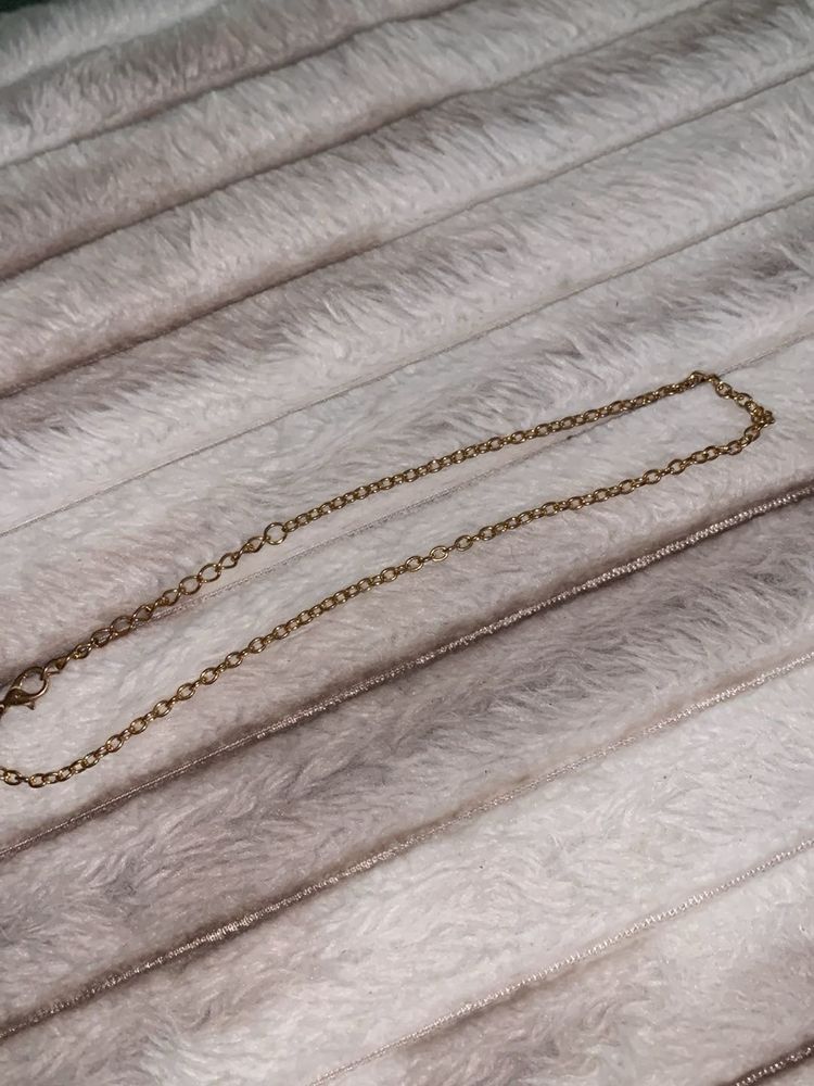 Delicate Gold Chain Necklace