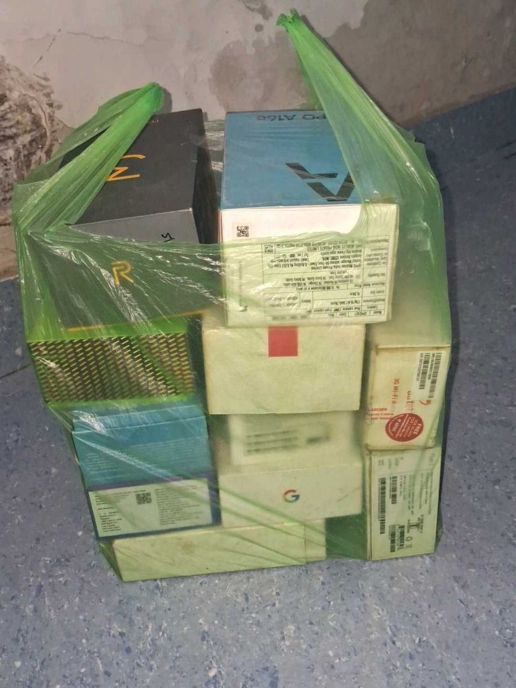 Assorted Mobile Phone Boxes of 11