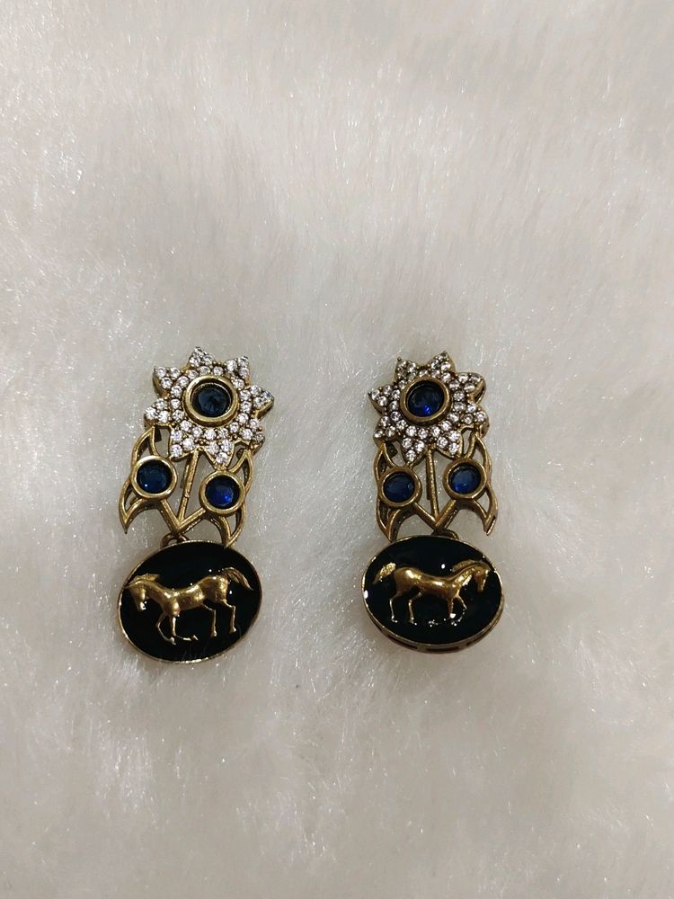 Earings