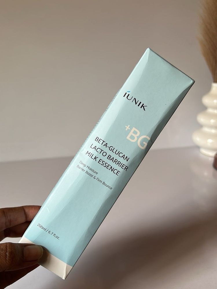 IUNIK Beta-Glucan Lacto Barrier Milk Essence