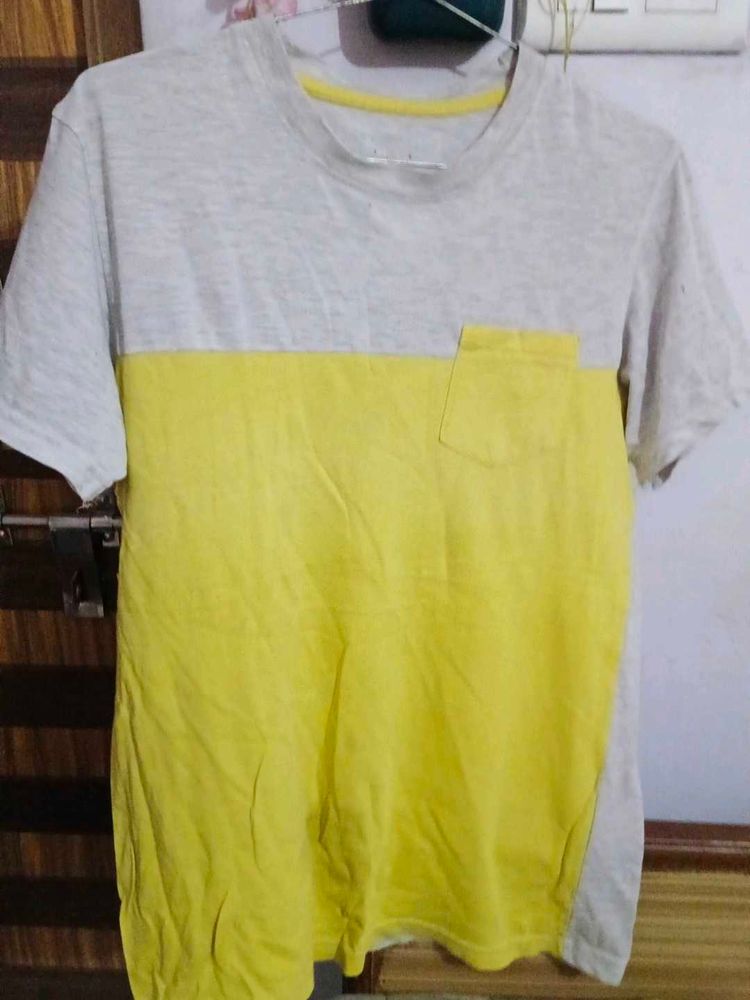 Color Block T-Shirt with Pocket