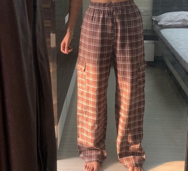 Trendy Plaid Wide-Leg Cargo Pants