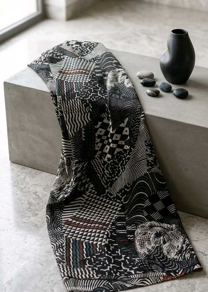 Abstract Print Saree