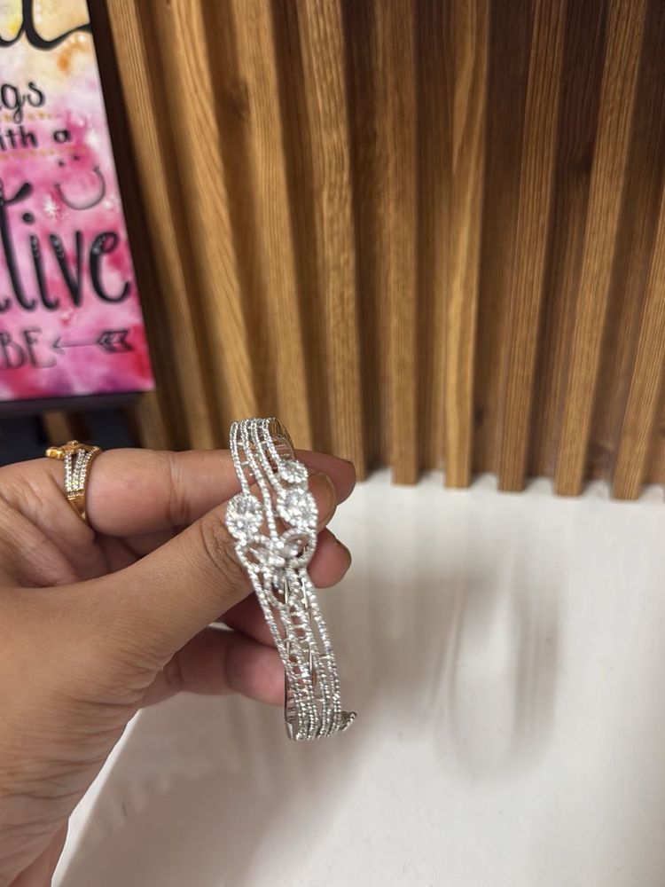 Elegant Silver Bangle Bracelet with Crystals