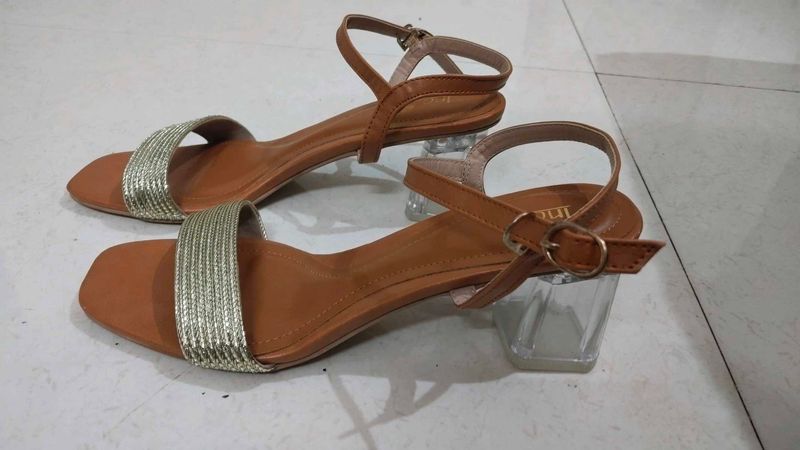 inch"5 New Heels