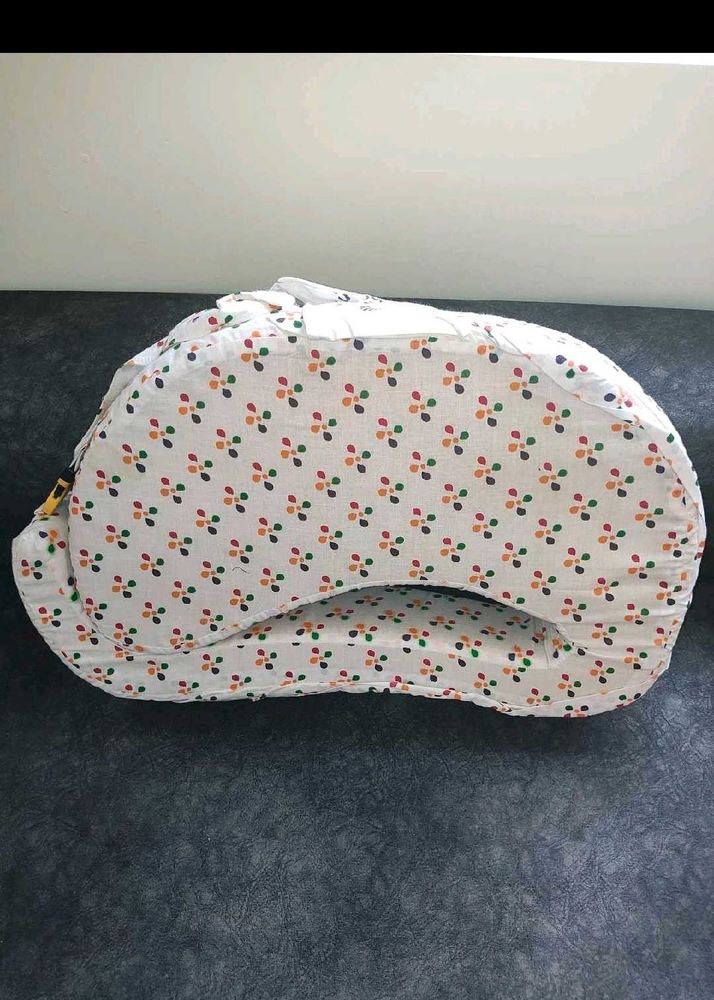 Feeding Pillow