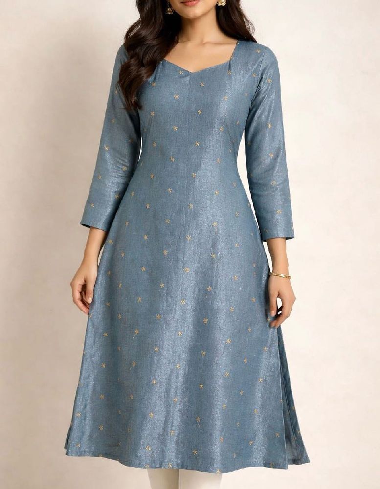 Elegant Blue Embroidered Kurta