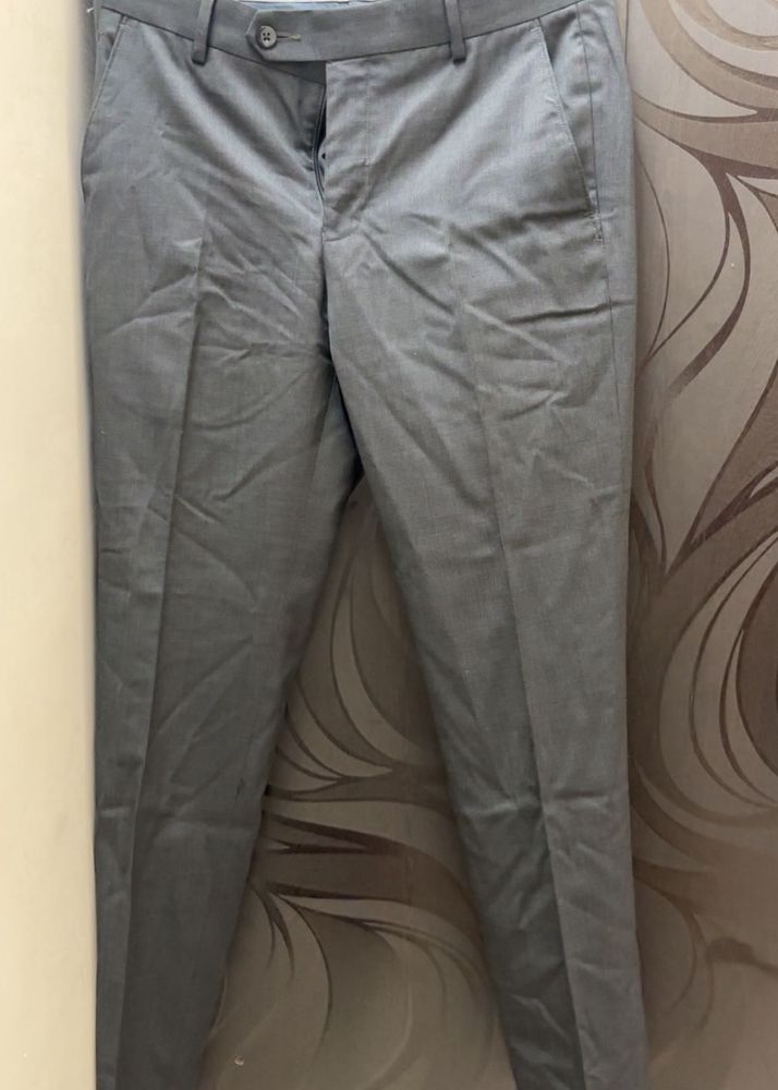 Men's Grey Pants and shirt combo