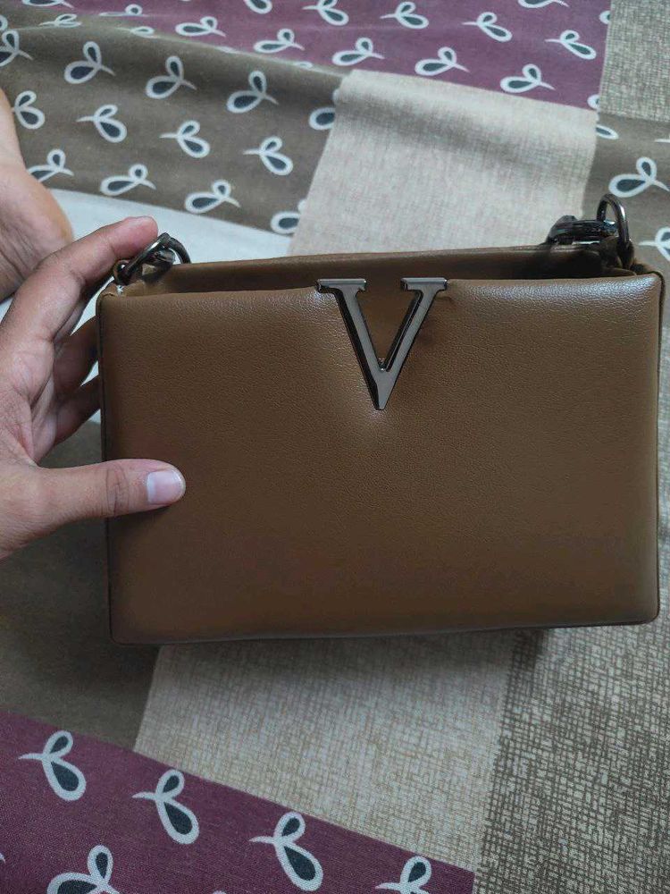 Sling bag