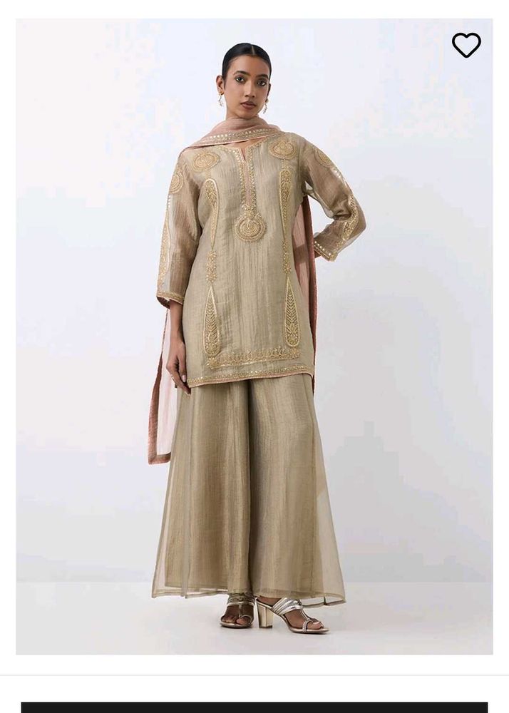 Elegant Embroidered Kurta Set with Palazzo