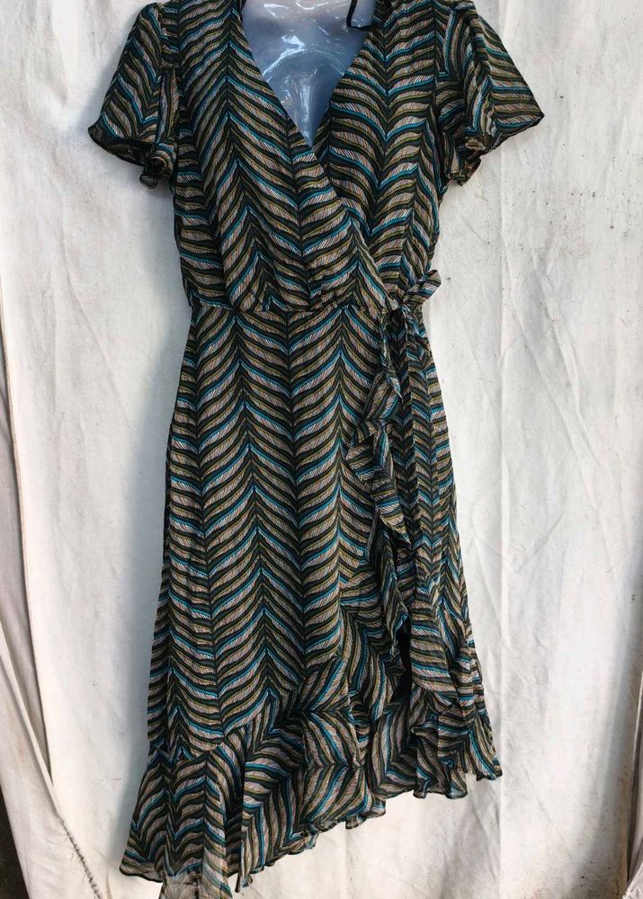 4929. Chic Wrap Dress with Ruffle Detail
