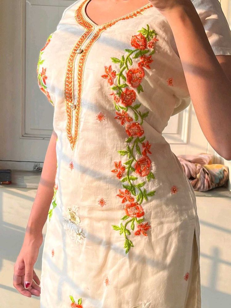 White Embroidered Kurta